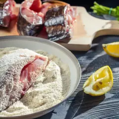 Na jakim ogniu smażyć rybę, aby uniknąć przypalenia i surowego środka?