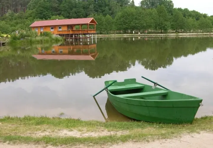 Łowisko Chromów: idealne miejsce na wędkarską przygodę z noclegiem