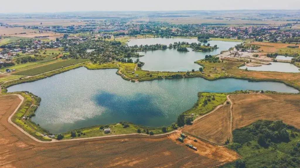 Zdjęcie Łowisko Extra-Carp Radymno: Zasady, ryby i rezerwacje na wędkowanie